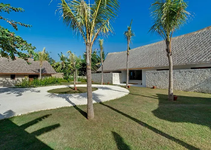 Villa Voyage Nusa Lembongan 